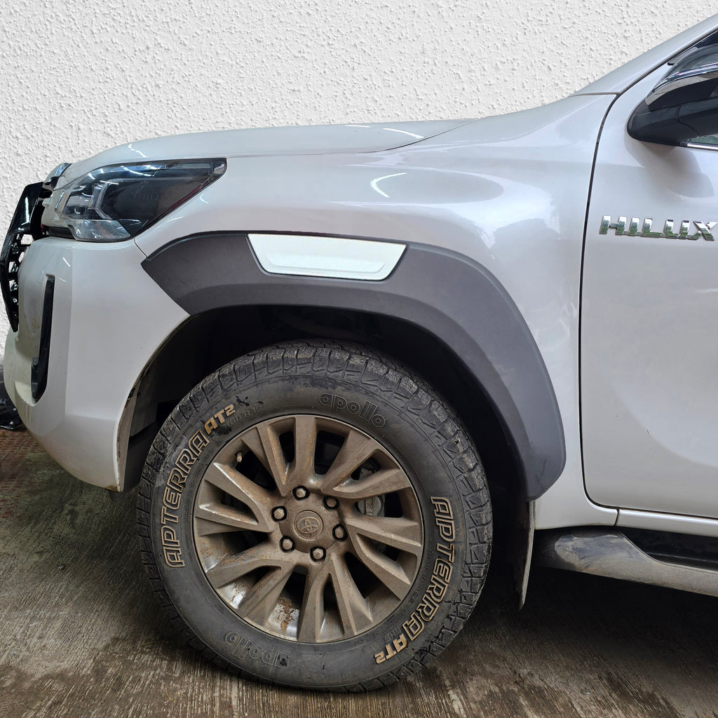 Toyota Hilux - Fender Flare in White (Set of 4)