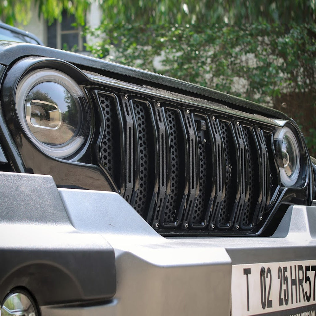 Thar Roxx - Seven-Slot Grill 2.0 (Body Color)