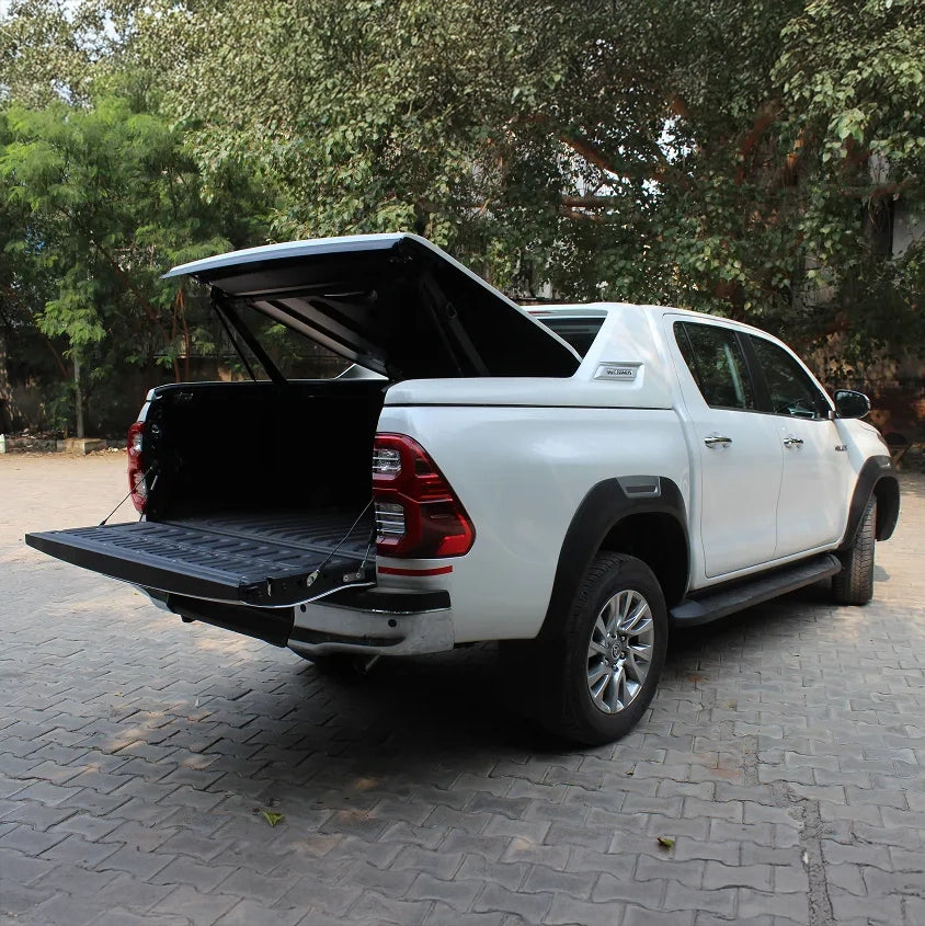 Toyota Hilux - Carryboy Automatic Lid CB-796